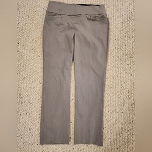 Ladies Apt 9 dress pants. Size 12 petite.